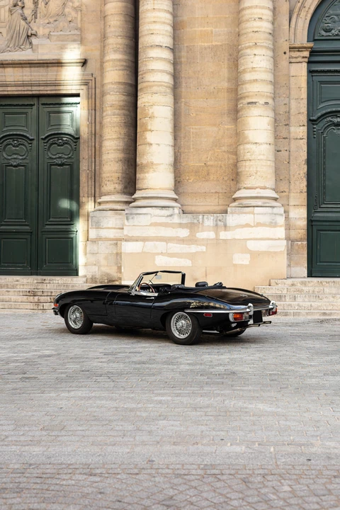 Jaguar E-Type Series 2 - Image 16 of 31