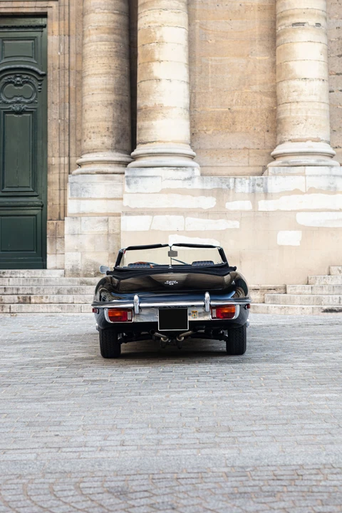 Jaguar E-Type Series 2 - Image 10 of 31