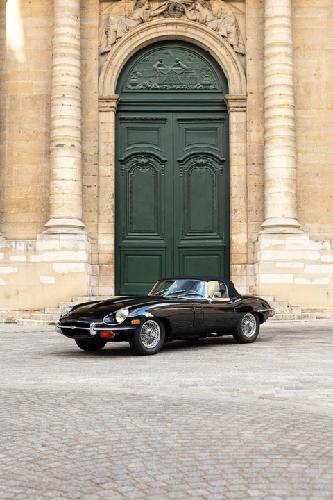 Jaguar E-Type Series 2 - Image 22 of 31
