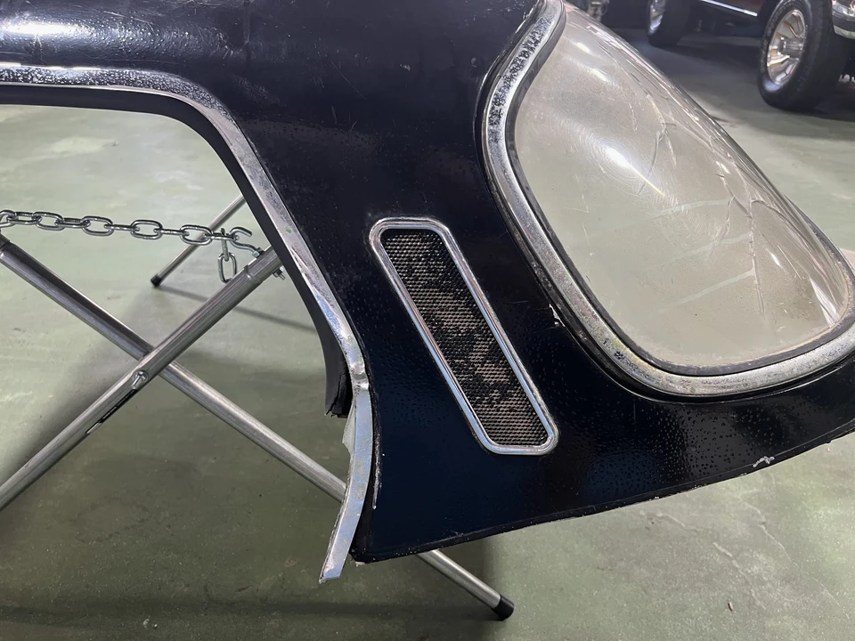 Parts & Memorabilia Bodywork - Image 15 of 31