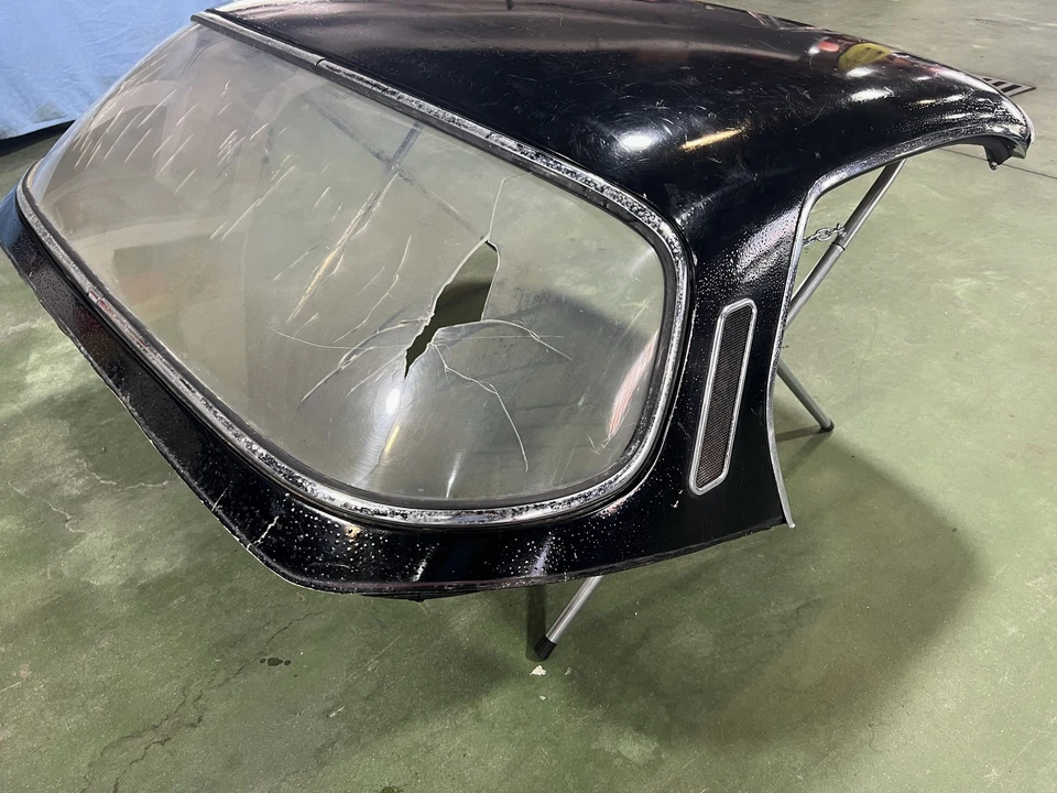Parts & Memorabilia Bodywork - Image 23 of 31