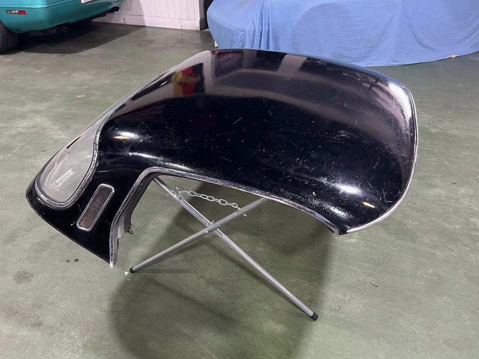 Parts & Memorabilia Bodywork - Image 9 of 31