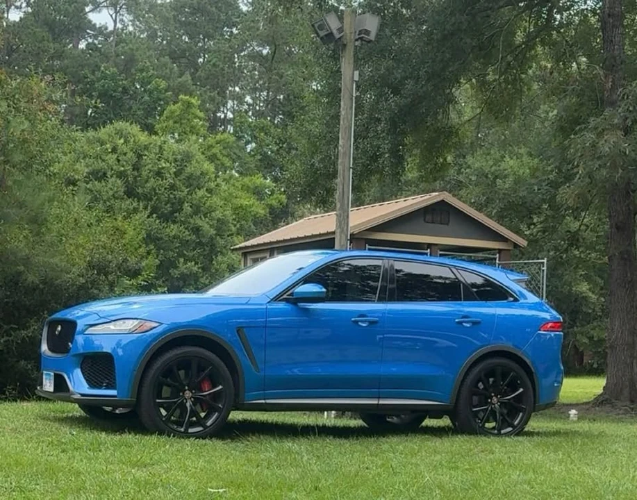 Jaguar F-Pace SVR - Image 3 of 8