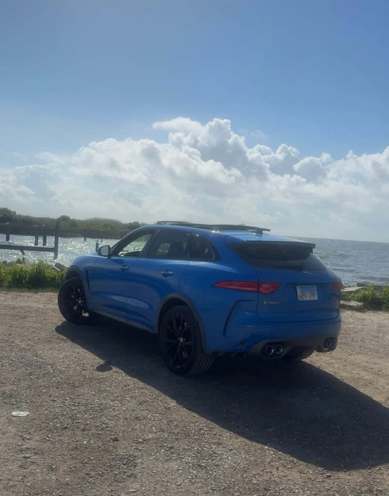 Jaguar F-Pace SVR - Image 4 of 8