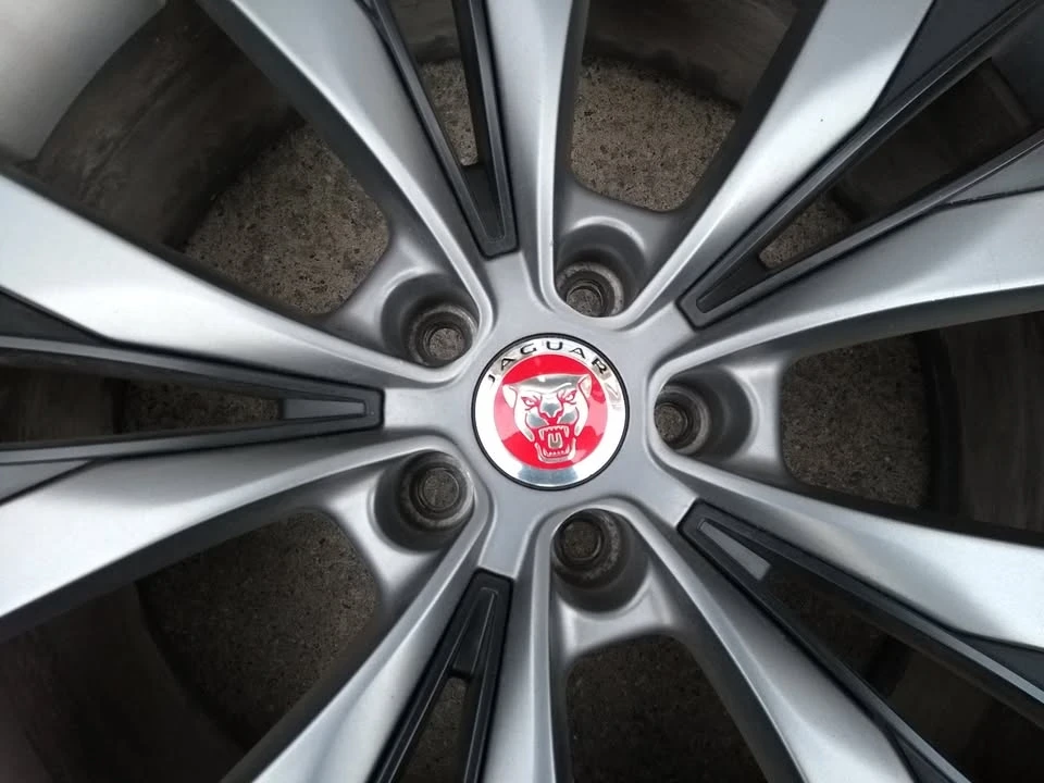 Jaguar F-Pace - Image 3 of 10