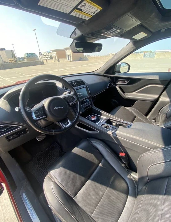 2019 Jaguar F-Pace - Image 6 of 10