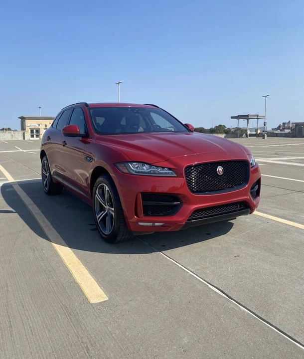 2019 Jaguar F-Pace - Image 3 of 10