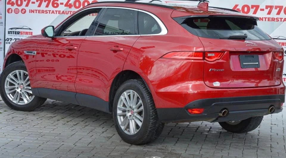 2019 Jaguar F-Pace - Image 2 of 10