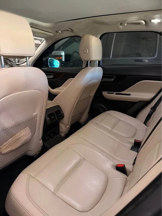 2020 Jaguar F-Pace - Image 6 of 6