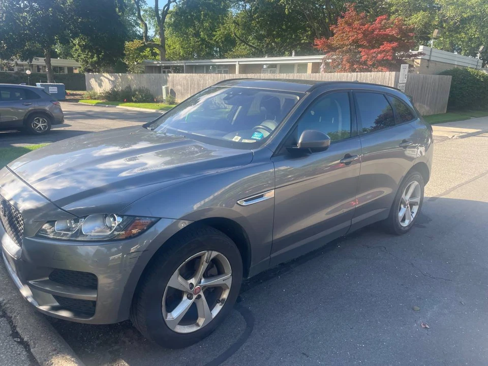 2018 Jaguar F-Pace - Image 4 of 6