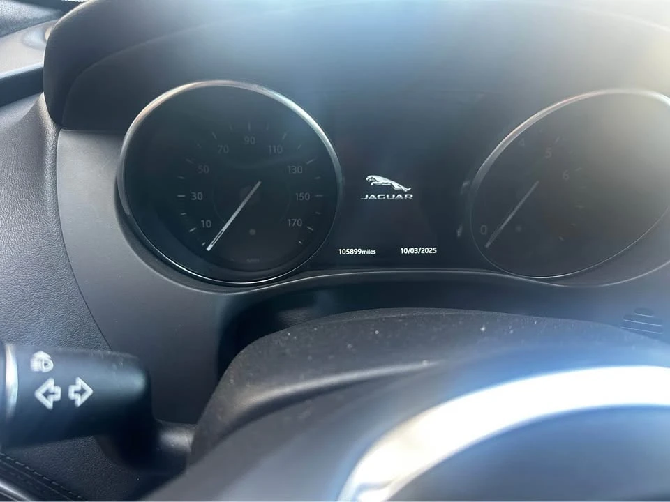 2019 Jaguar F-Pace - Image 4 of 5
