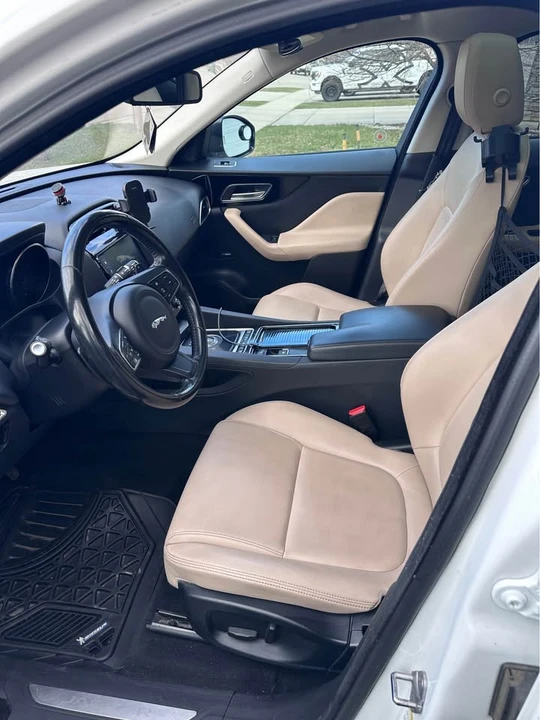 2018 Jaguar F-Pace - Image 6 of 10