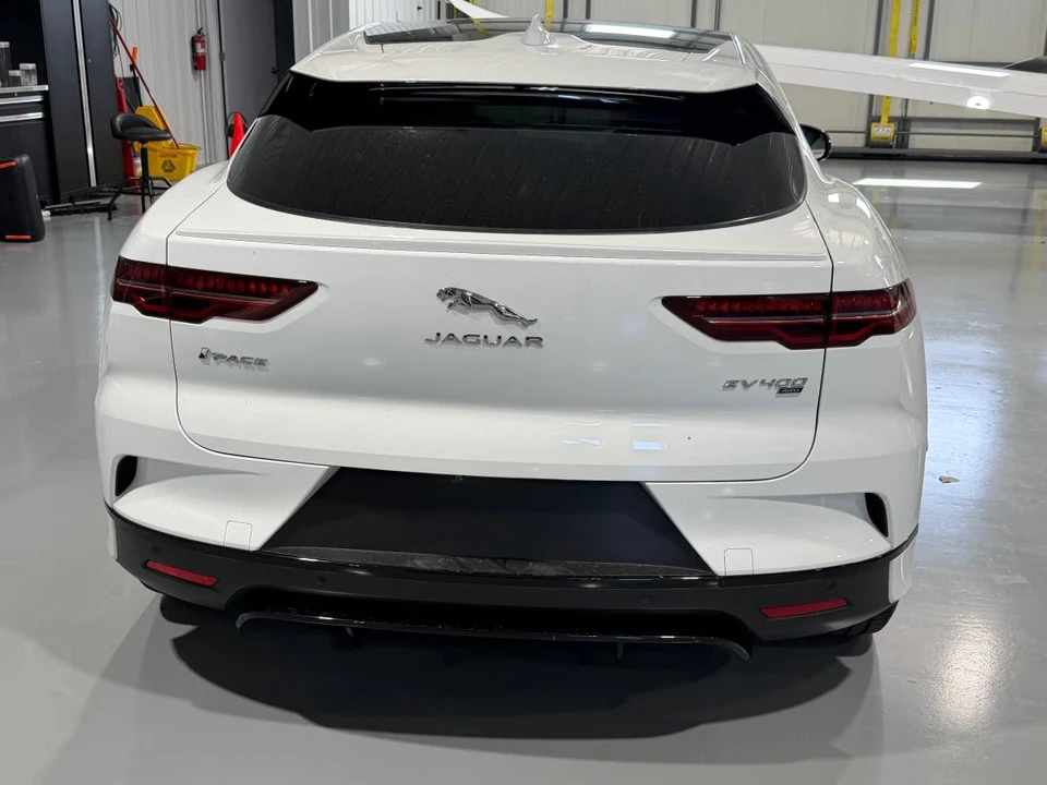 2022 Jaguar I-Pace - Image 4 of 6