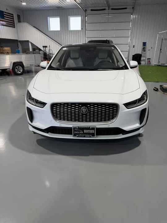 2022 Jaguar I-Pace - Image 2 of 6