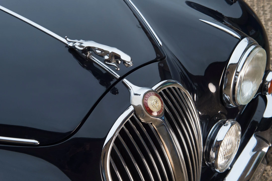 Jaguar Mark II - Image 7 of 9