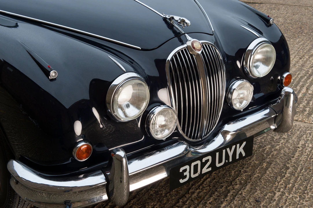 Jaguar Mark II - Image 8 of 9