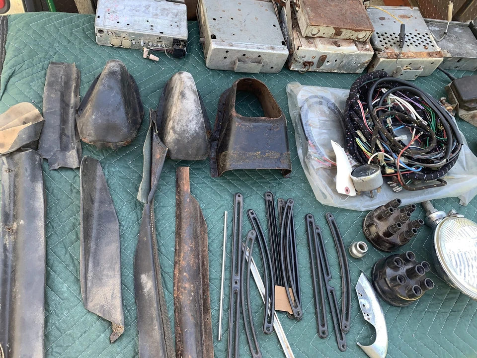 Parts & Memorabilia Mechanical Components - Image 22 of 31