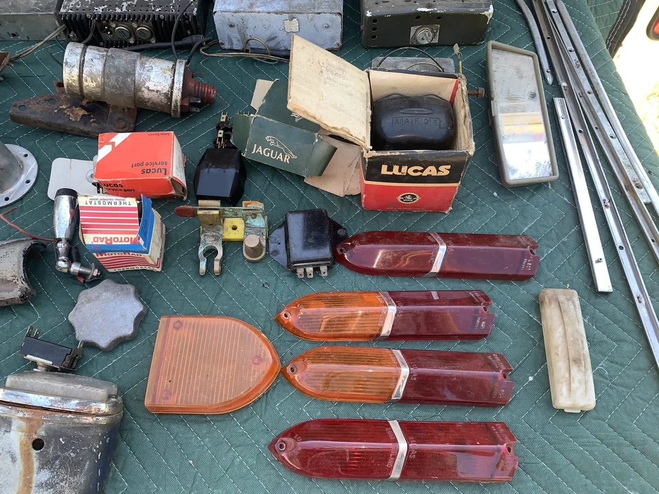 Parts & Memorabilia Mechanical Components - Image 26 of 31