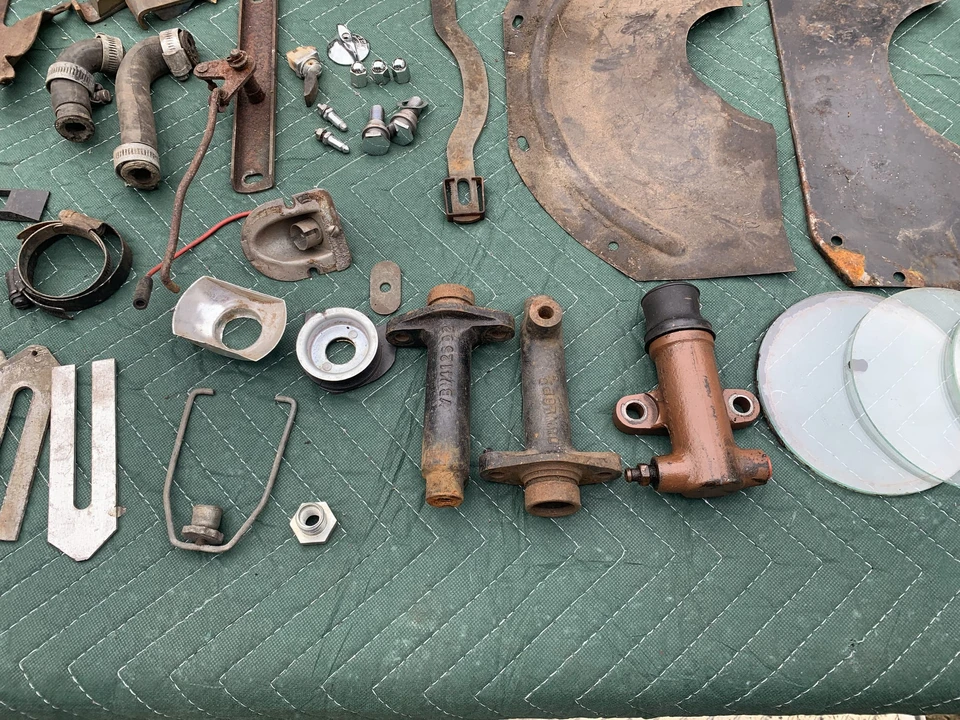 Parts & Memorabilia Mechanical Components - Image 7 of 31