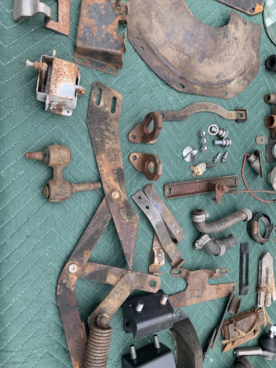 Parts & Memorabilia Mechanical Components - Image 19 of 31