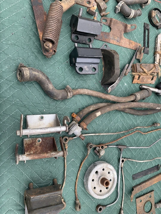 Parts & Memorabilia Mechanical Components - Image 20 of 31