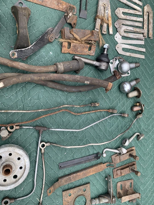 Parts & Memorabilia Mechanical Components - Image 16 of 31