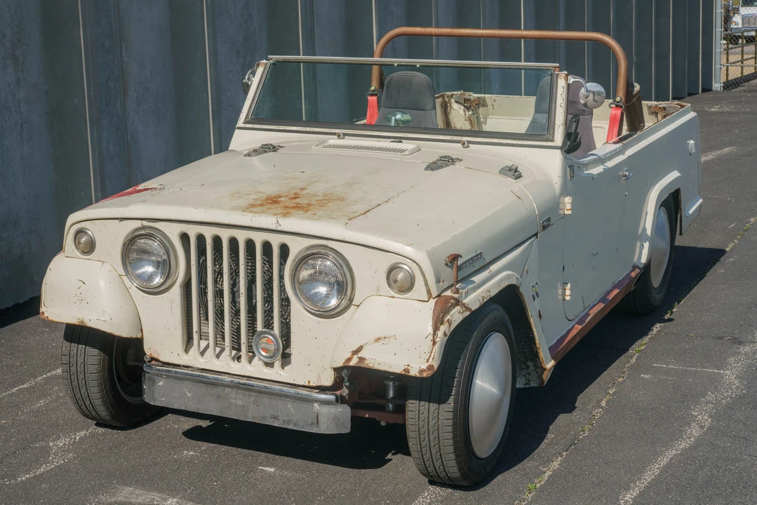 1969 Jeep Jeepster Commando - Image 2 of 31