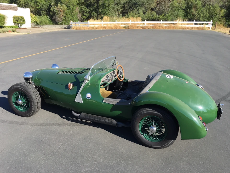 Jaguar Replica - Image 8 of 31