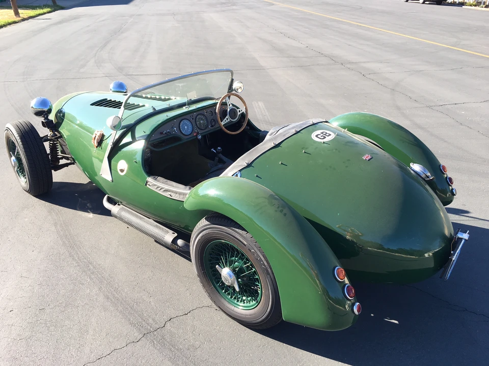 Jaguar Replica - Image 9 of 31