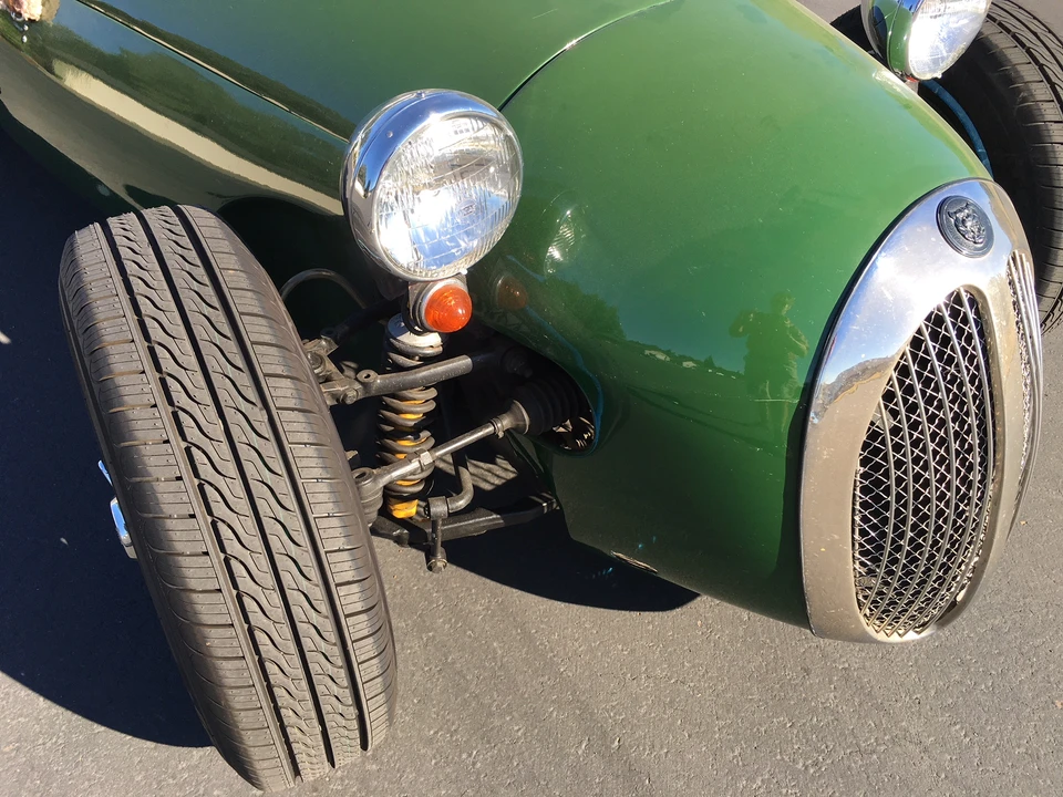 Jaguar Replica - Image 16 of 31