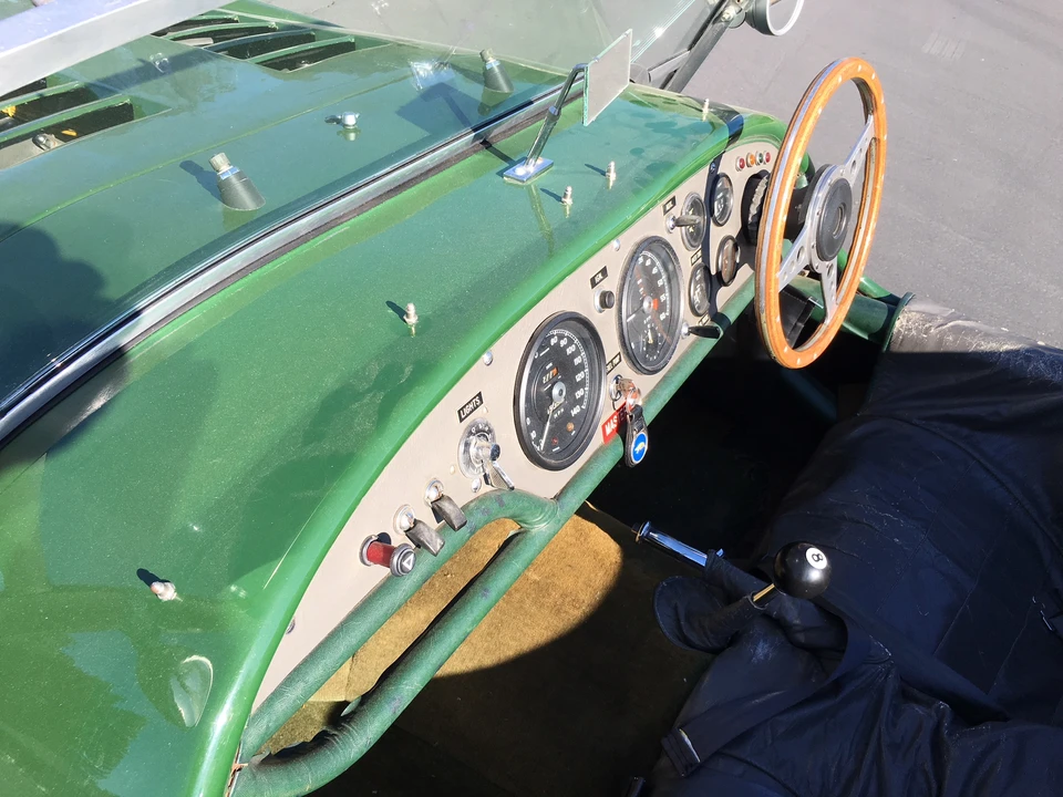 Jaguar Replica - Image 24 of 31