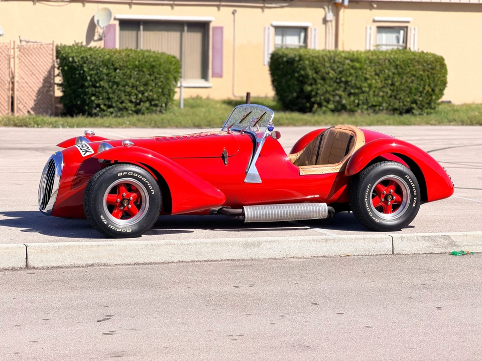 Jaguar Replica - Image 14 of 31