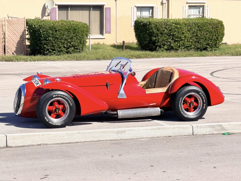 Jaguar Replica - Image 16 of 31