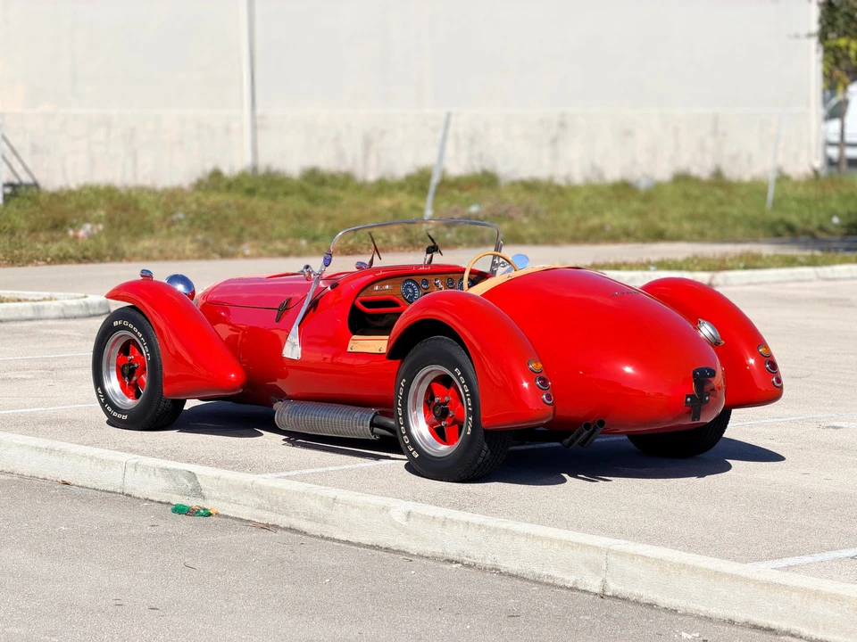 Jaguar Replica - Image 21 of 31