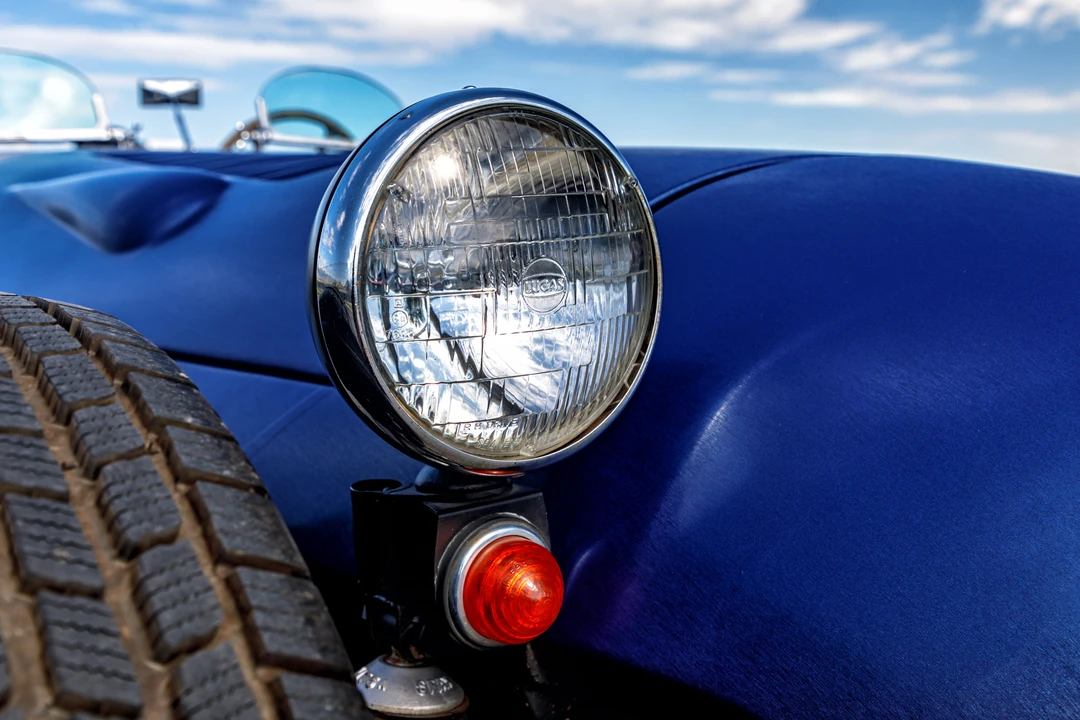Vehicle image 23 of 31