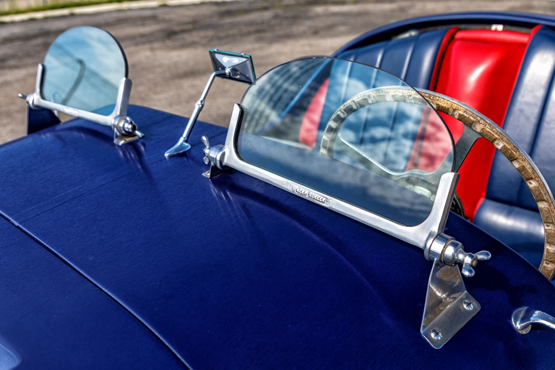 Vehicle image 20 of 31