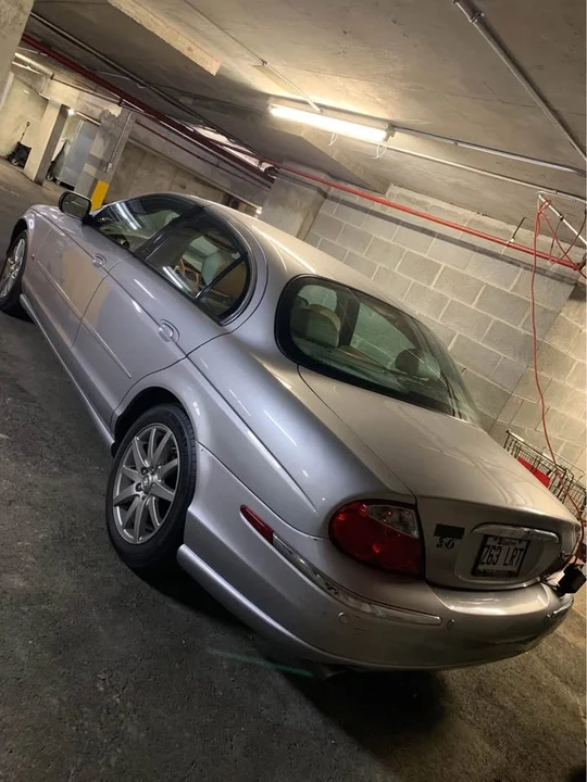 Jaguar S-Type 2nd Gen - Image 4 of 10