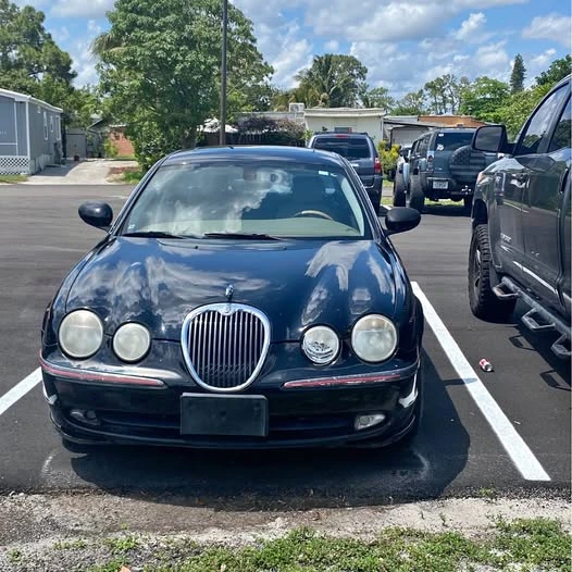 2003 Jaguar S-Type 2nd Gen - Image 1 of 4