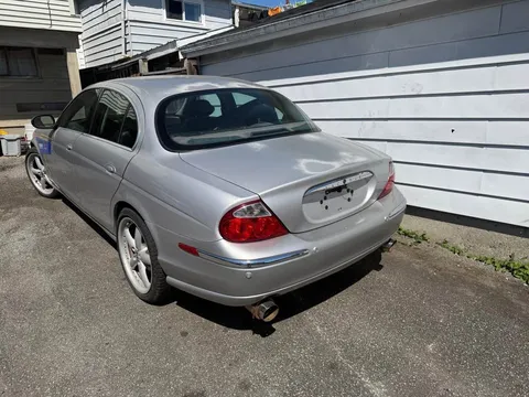 2004 Jaguar S-Type 2nd Gen - Image 2 of 10