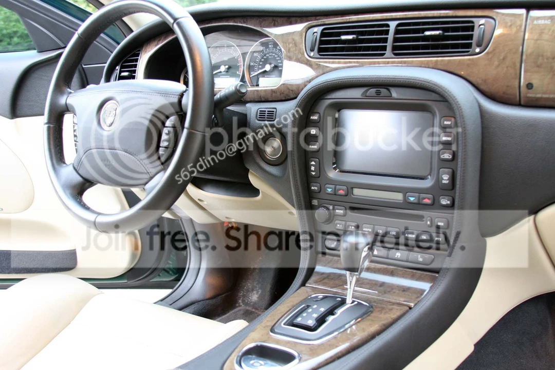 2005 Jaguar S-Type 2nd Gen - Image 18 of 31