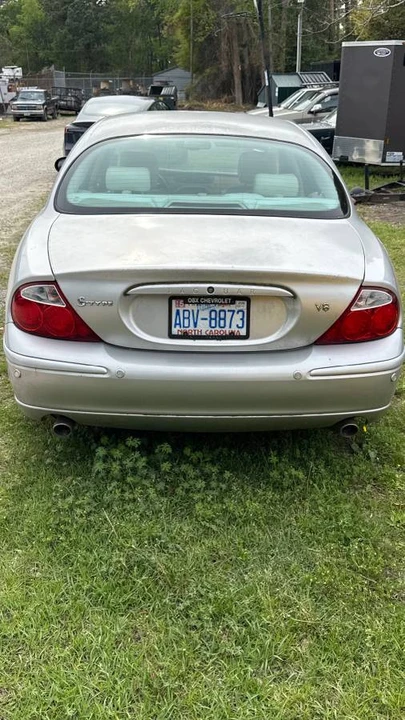2003 Jaguar S-Type 2nd Gen - Image 2 of 4