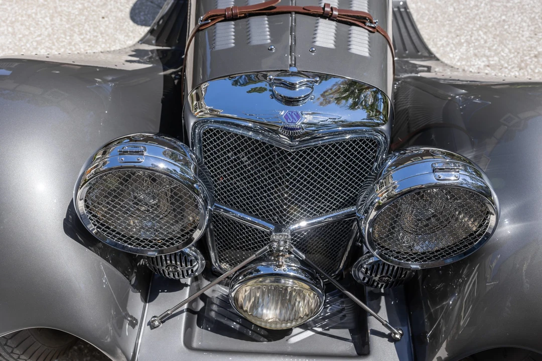 Jaguar Replica - Image 24 of 31