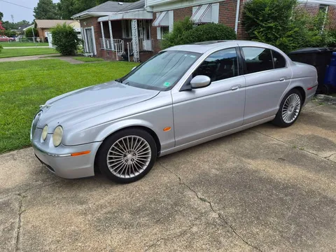 Jaguar S-Type - Image 3 of 4