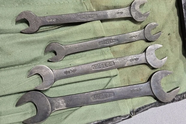 Parts & Memorabilia Tools - Image 3 of 5