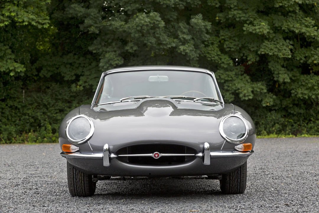 Jaguar E-Type Series 1 - Image 4 of 20