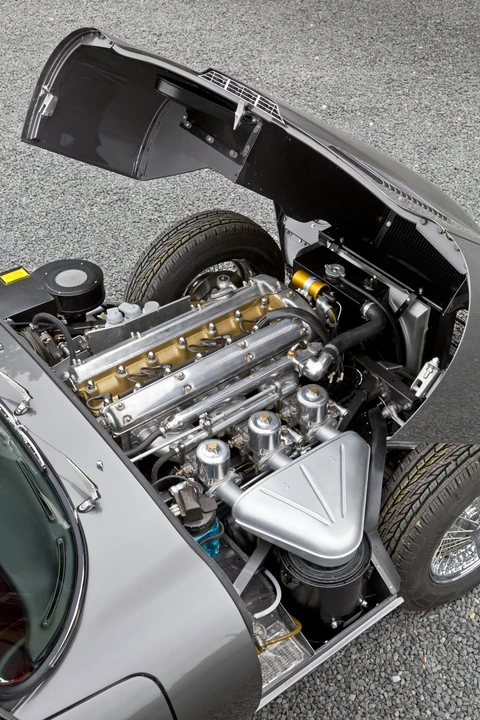 Jaguar E-Type Series 1 - Image 18 of 20