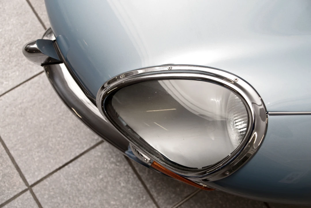 Jaguar E-Type Series 1 - Image 4 of 20