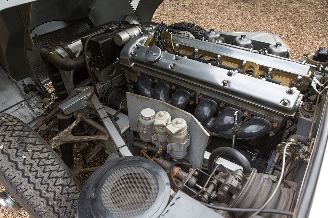 Jaguar E-Type Series 1 - Image 23 of 31
