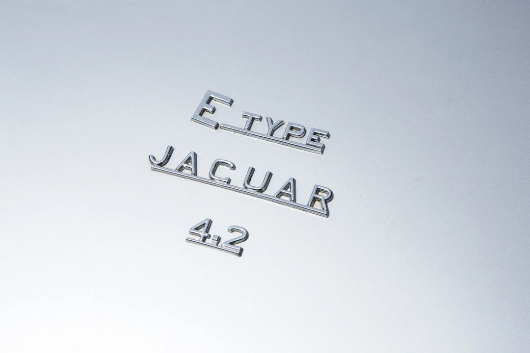 Jaguar E-Type Series 1 - Image 18 of 19