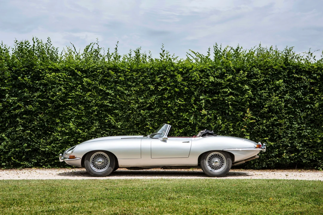 Jaguar E-Type Series 1 - Image 10 of 19